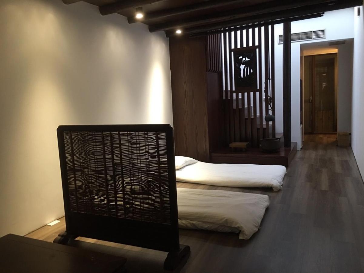Dark Street House B&B Beigang Экстерьер фото
